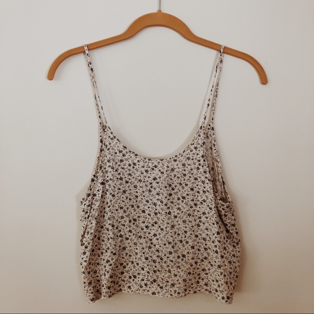Brandy Melville Floral Crop Top